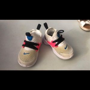 Nike 6C Toddler Girls Sneakers